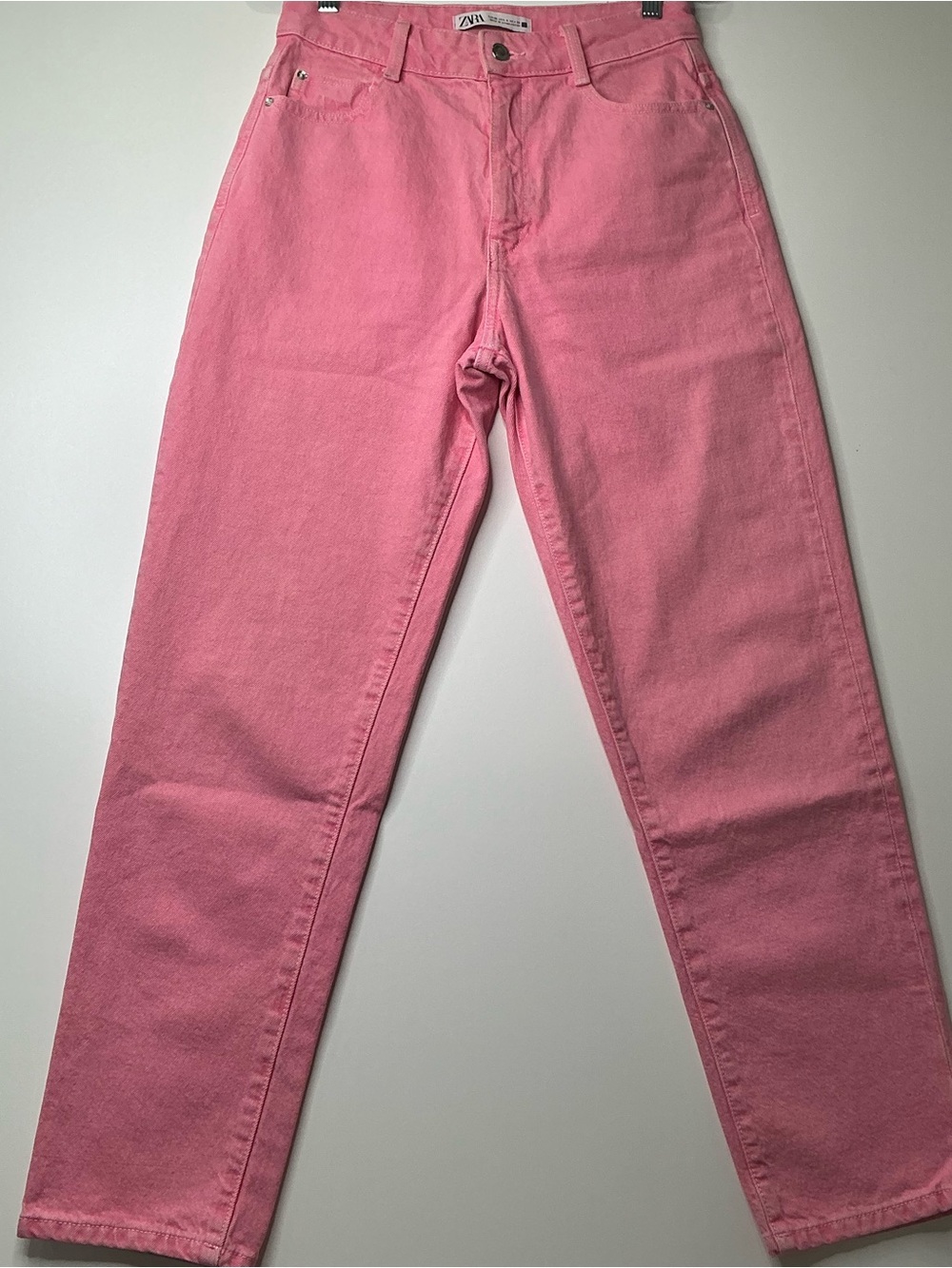 Zara Women’s Jeans Light Pink Straight leg Button Denim High Waist size 4